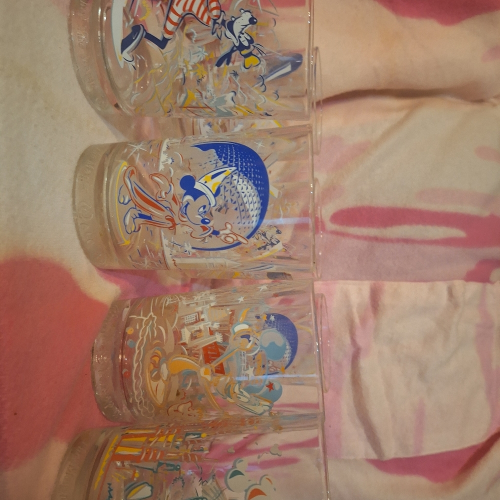 Mcdonalds Disney collectable glasses